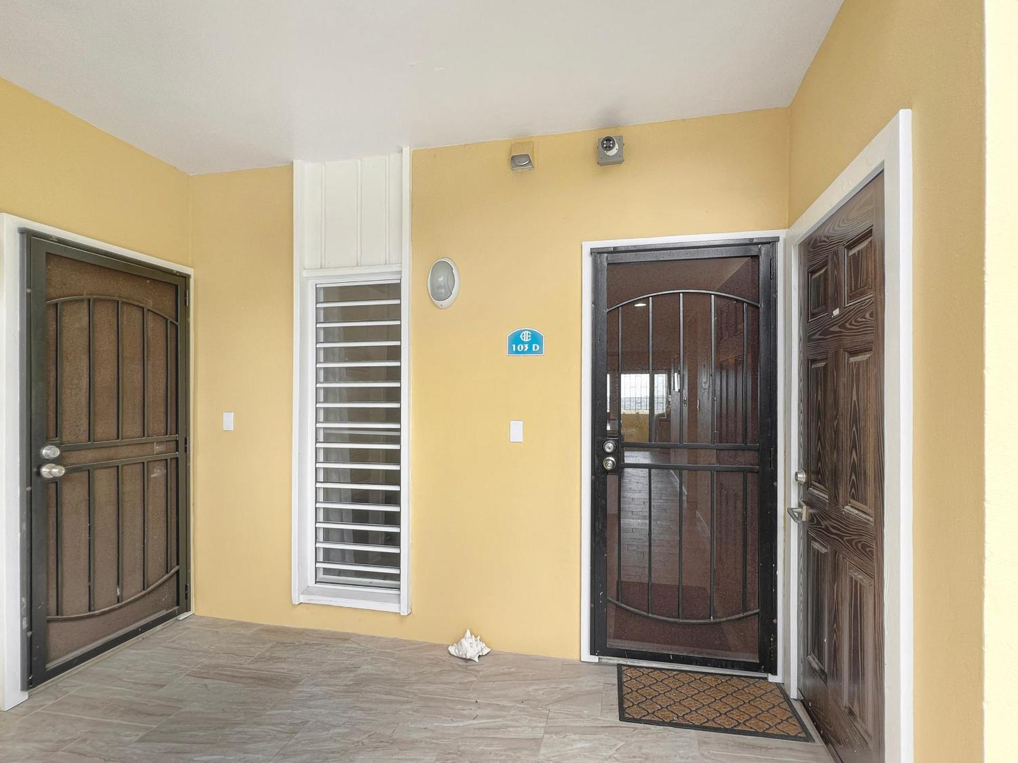 Experience The Epitome Of Relaxation At Sand Sea Apartment Christiansted Exterior foto