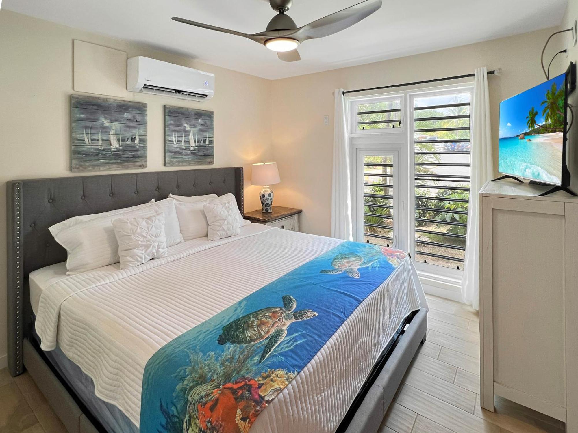 Experience The Epitome Of Relaxation At Sand Sea Apartment Christiansted Exterior foto